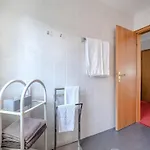 Modern Apartment In Schwalefeld With Garden Apartment