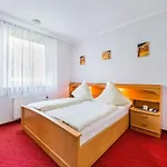 Apartment Modern Apartment In Schwalefeld With Garden