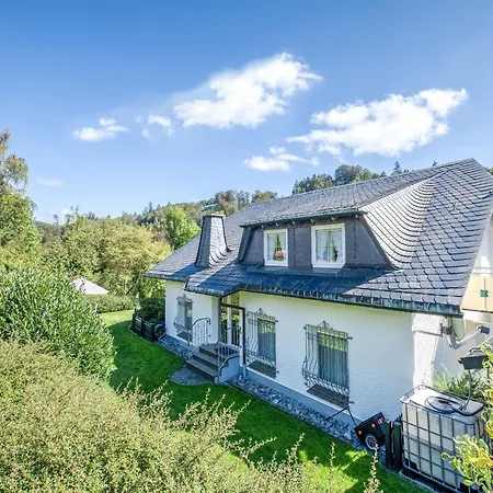 Modern Apartment In Schwalefeld With Garden Apartment *