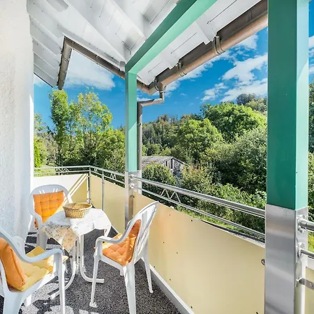 Modern Apartment In Schwalefeld With Garden