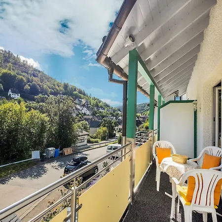 Apartment Modern In Schwalefeld With Garden *