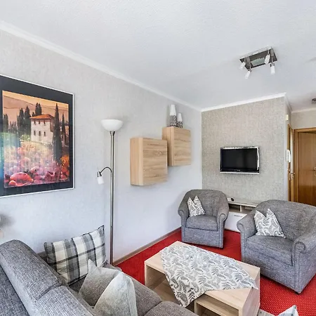 Modern In Schwalefeld With Garden Apartment