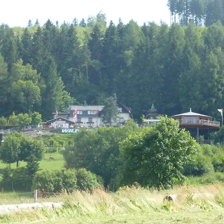 Modern In Schwalefeld With Garden *