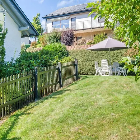 דירה Modern In Schwalefeld With Garden