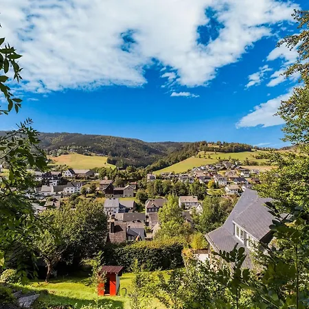 Modern In Schwalefeld With Garden 빌링겐