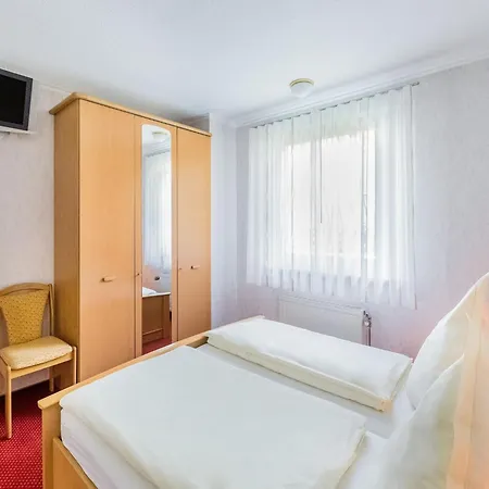 Modern In Schwalefeld With Garden דירה וילינגן