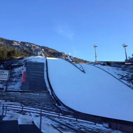 Modern In Schwalefeld With Garden