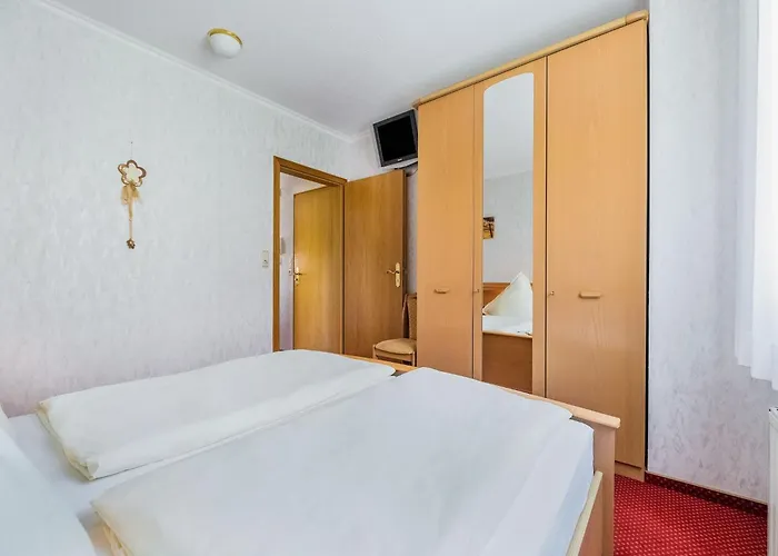 Modern In Schwalefeld With Garden Apartamento *