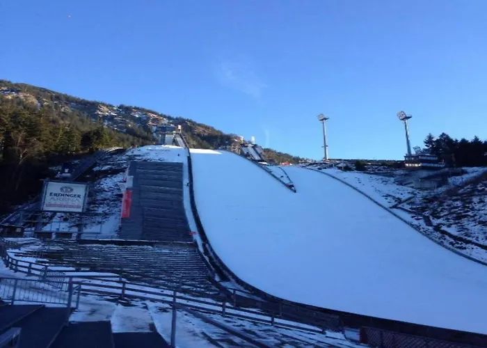 Modern In Schwalefeld With Garden